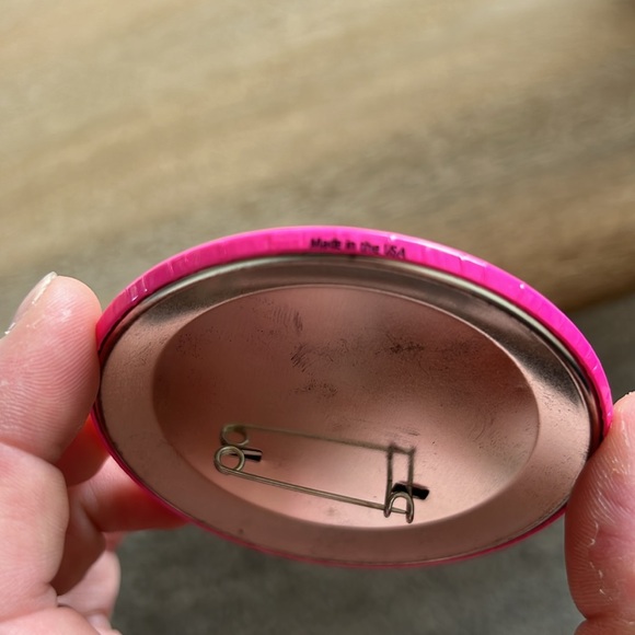 THE GROWLERS PIN - ‘DREAM WORLD TOUR’ - Picture 3 of 3